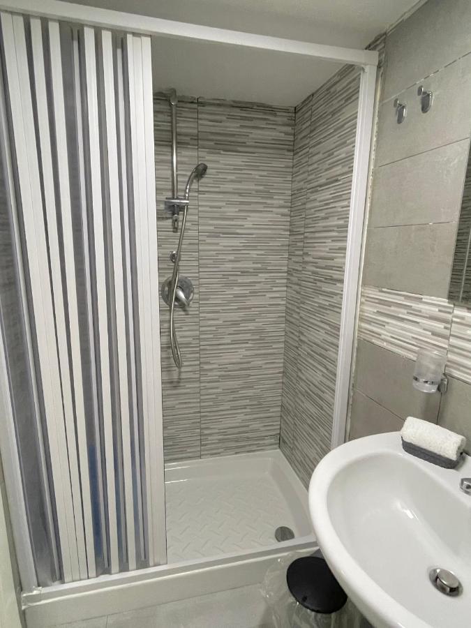 O'Vascetiello Apartment Napoli Ngoại thất bức ảnh