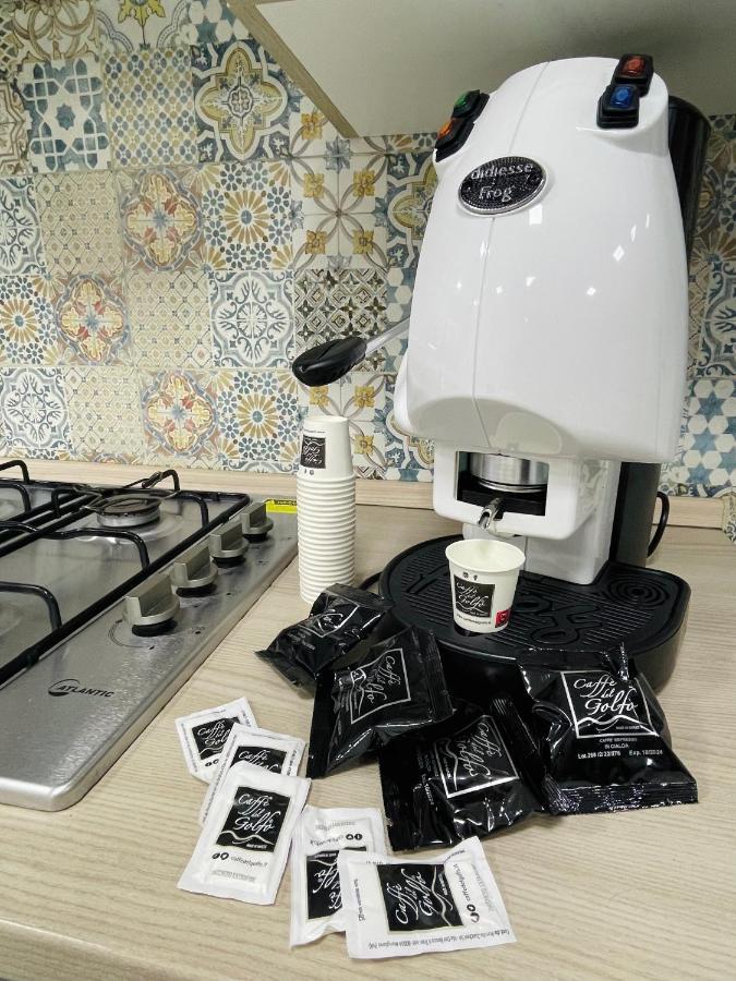 O'Vascetiello Apartment Napoli Ngoại thất bức ảnh